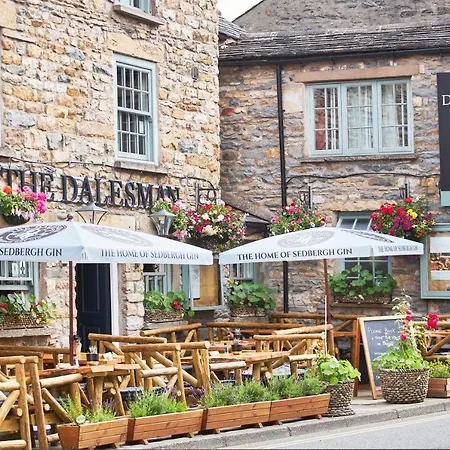 The Dalesman Country 4*