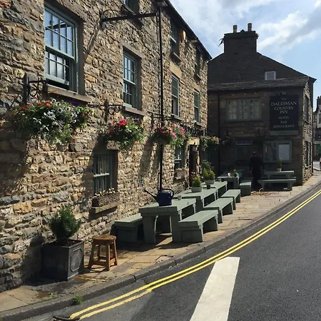 The Dalesman Country 4*