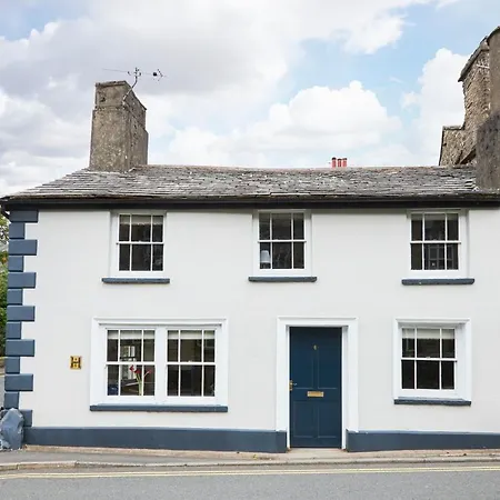 The Dalesman Country 4*