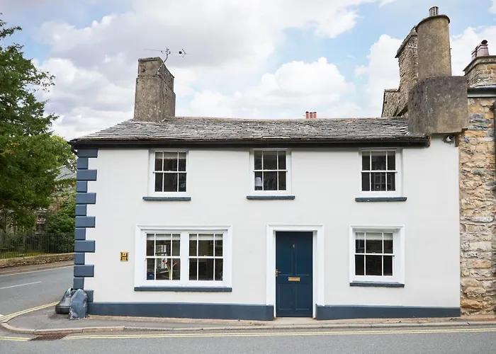 The Dalesman Country 4*