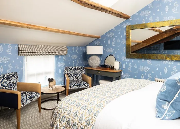 The Dalesman Country Inn 4*