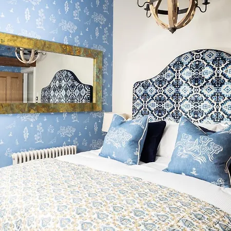 The Dalesman Country 4*